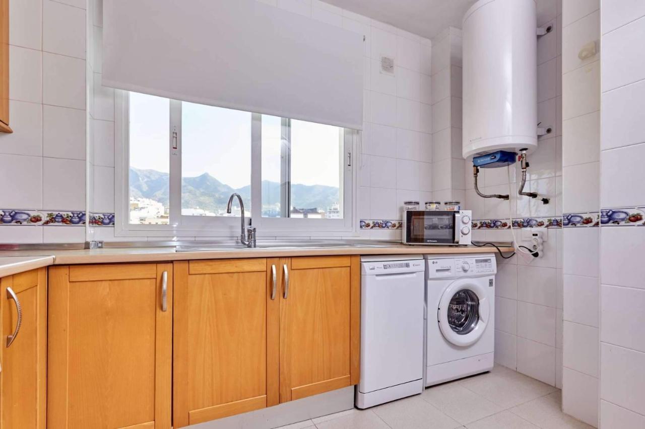 Beach Centre 2 Bedroom Faro * Marbella